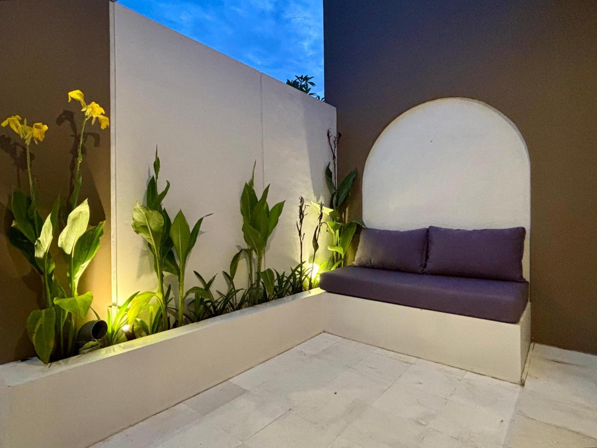 Solvana Villas Sanur By Agata Ngoại thất bức ảnh
